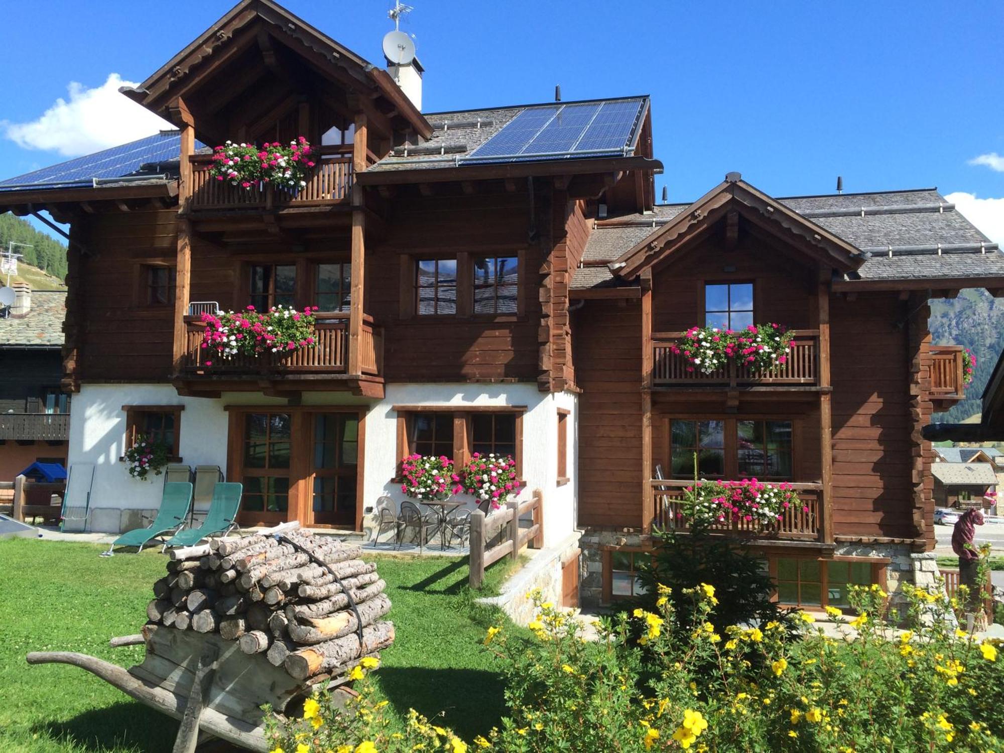 Chalet Nada Livigno Eksteriør bilde