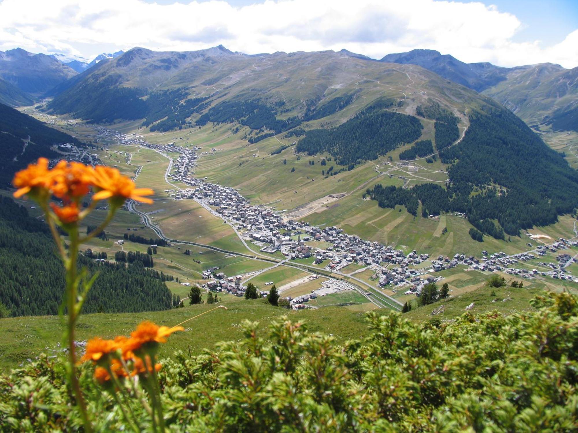 Chalet Nada Livigno Eksteriør bilde