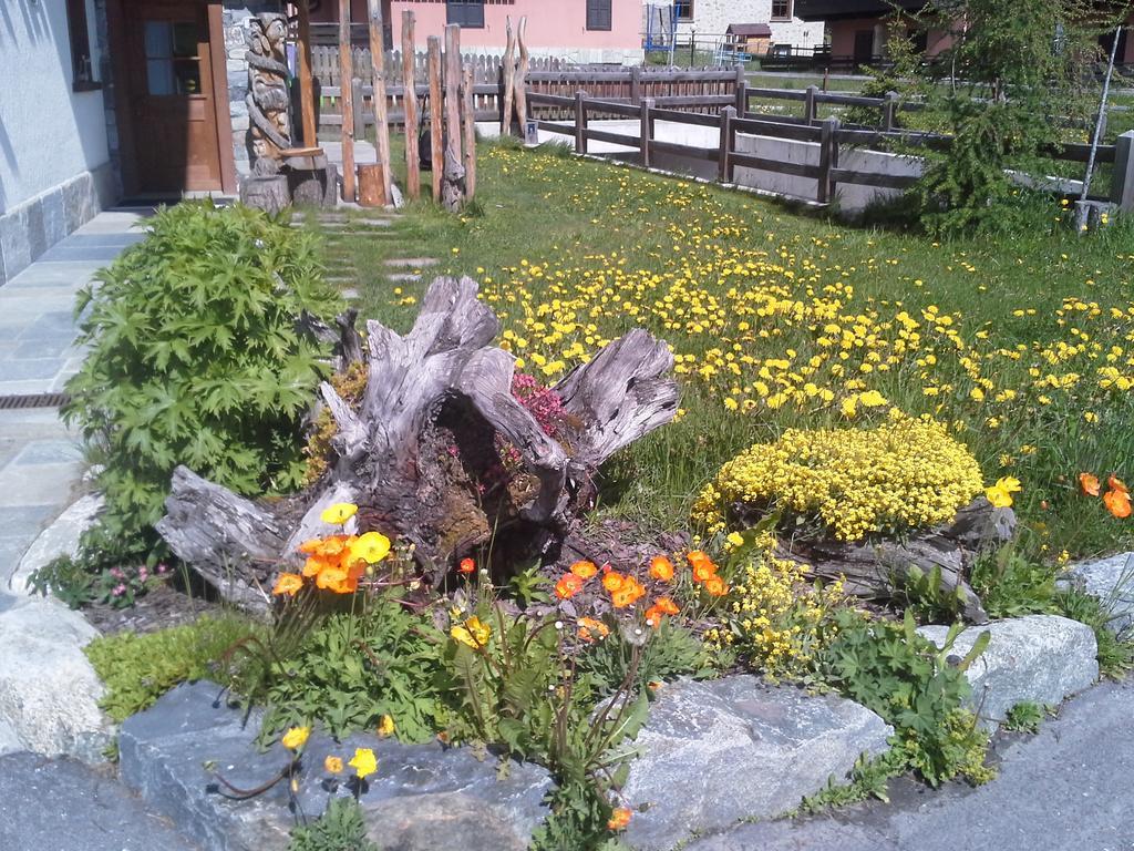 Chalet Nada Livigno Eksteriør bilde
